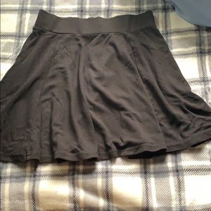 Black elastic waist textured skirt